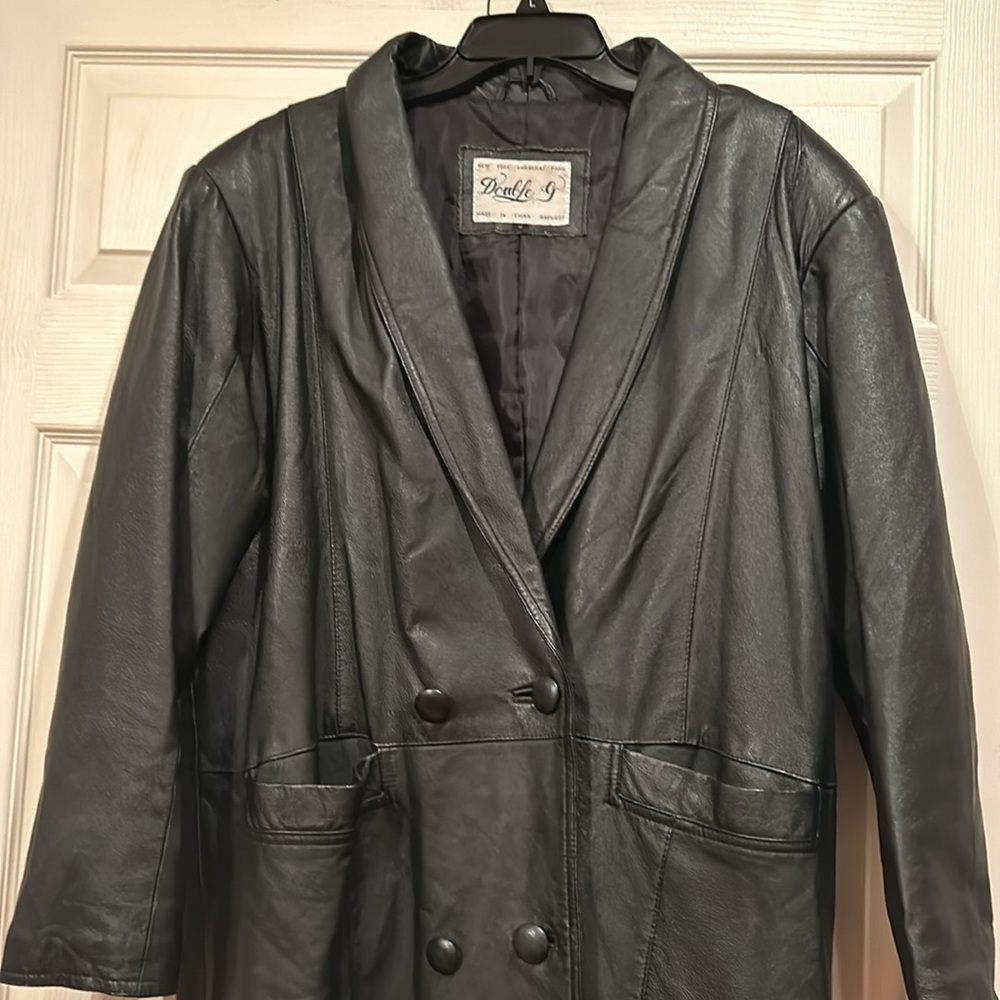 Double G - Medium - Vintage-Full Length - 2 Button - Black Leather Coat - Picture 2 of 8